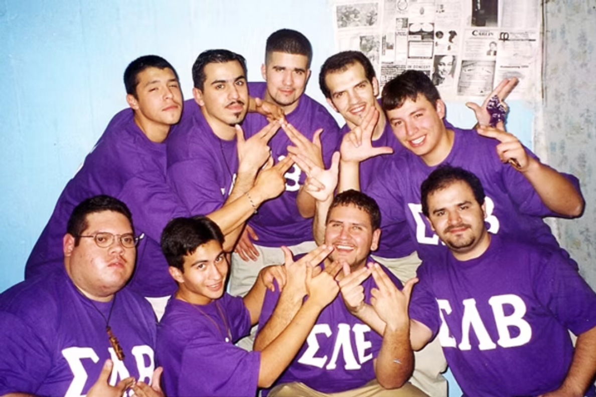 Ojos • Maestro • Travieso • Malo • Chino • Pachuco • Sabio • Comprometido • Futuro L.S.D.S.L.B. | November 14, 1998